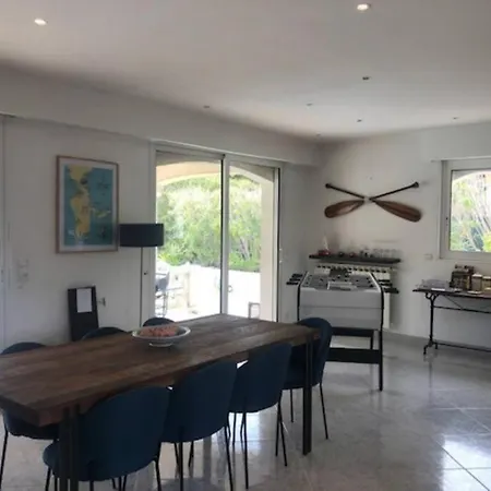 Villa Avec Piscine, 3 Chambres
