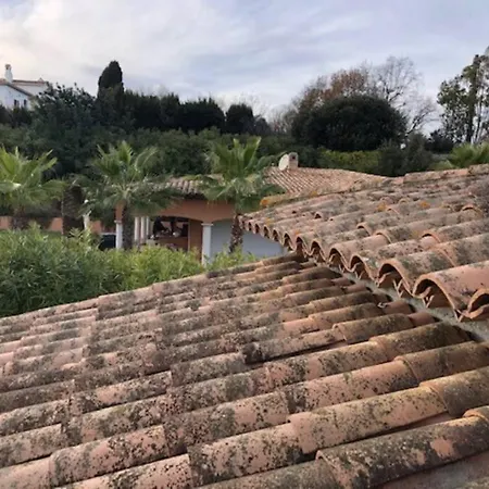 Avec Piscine, 3 Chambres Villa *